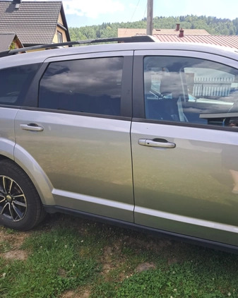 Dodge Journey cena 60000 przebieg: 140000, rok produkcji 2017 z Trzebnica małe 106